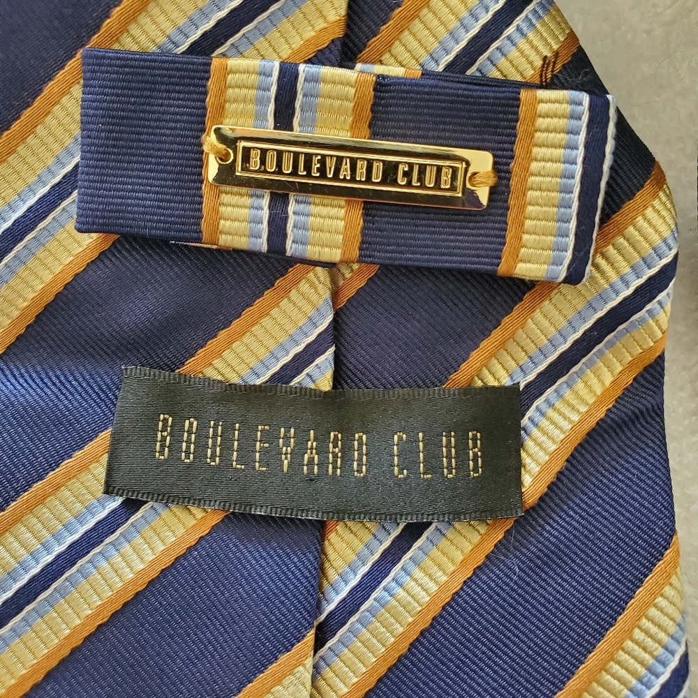Boulevard Club Necktie - Picture 3 of 3